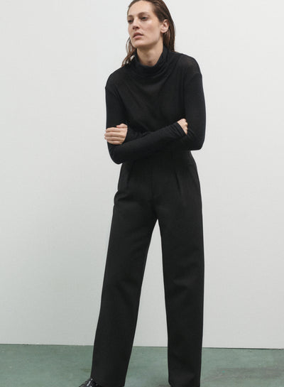 Closed | Broek Mawson Black